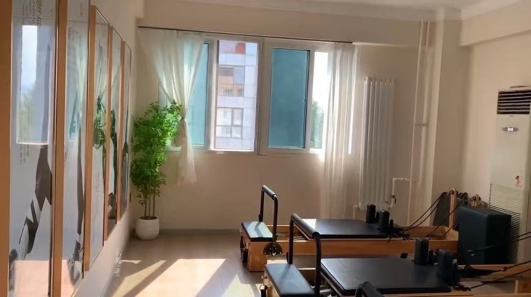 普拉提大器械室